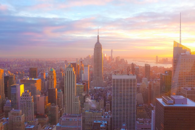 Alt: An aerial view of New York, check out common concerns NYC small business owners have