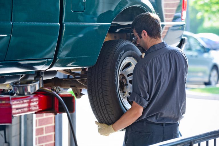 WHAT DO YOU UNDERSTAND BY MOBILE TYRE-FITTING SERVICE?