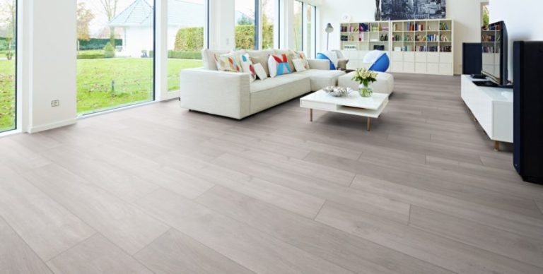 laminate flooring dubai